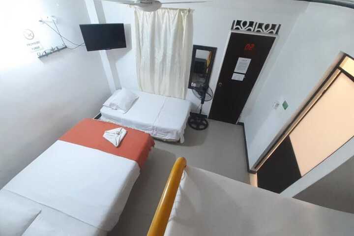 Room 26 of 58