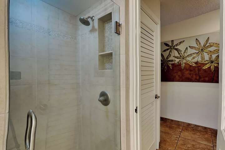 Room 45 of 83