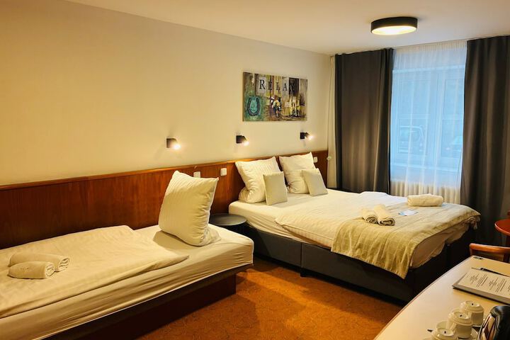 Room 29 of 72