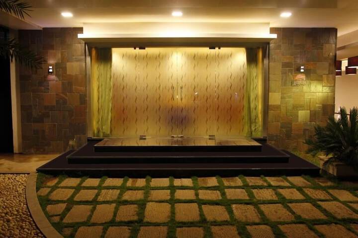 Hotel 19 of 21