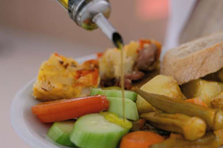 Dining 43 of 57