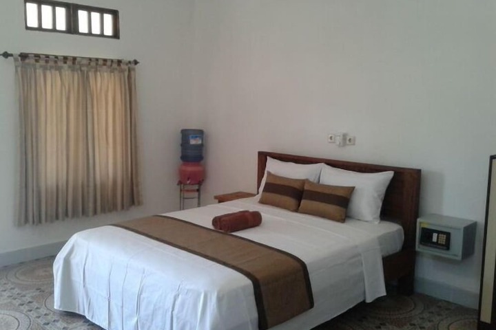 Room 6 of 20