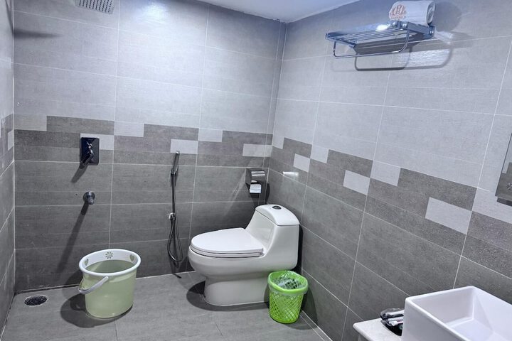 Room 20 of 24