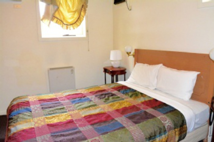 Room 310 of 768