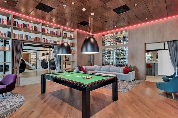 Hotel Interior 6 of 45