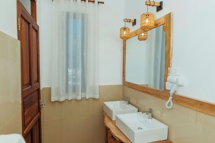Room 57 of 107
