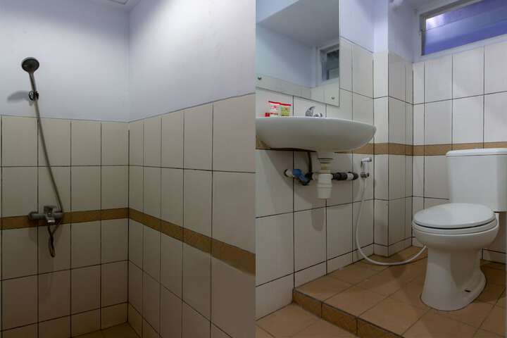 Room 33 of 44