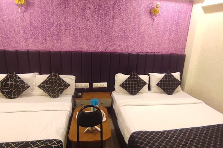 Room 21 of 44