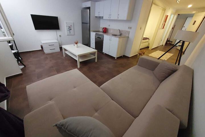 Room 14 of 30