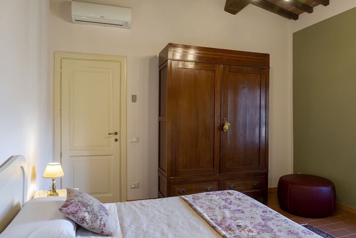 Room 12 of 47