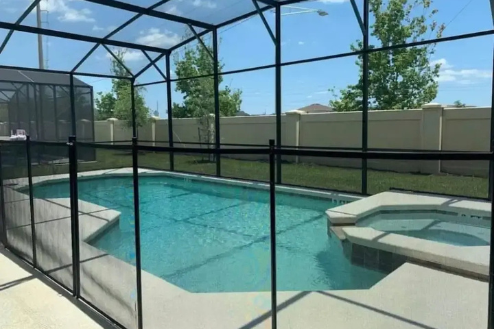 Pool 12 of 16