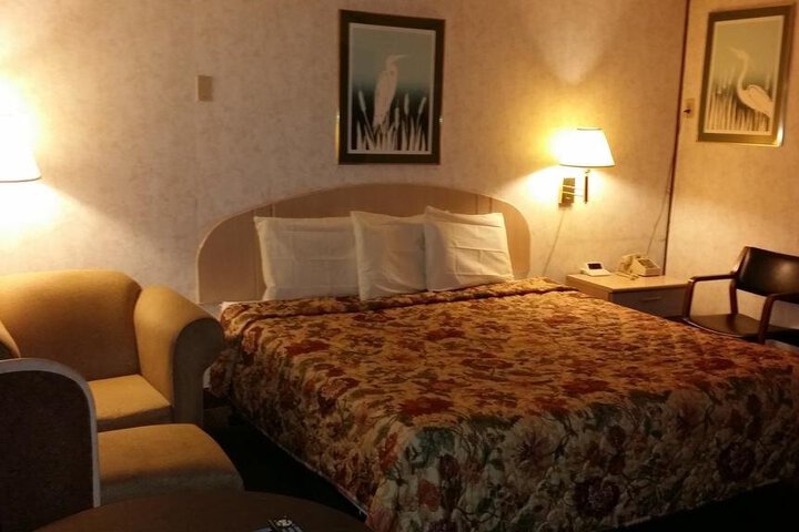 Exterior of AMBASSADOR MOTEL