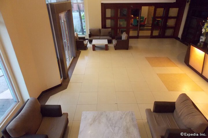 Hotel 2 of 56