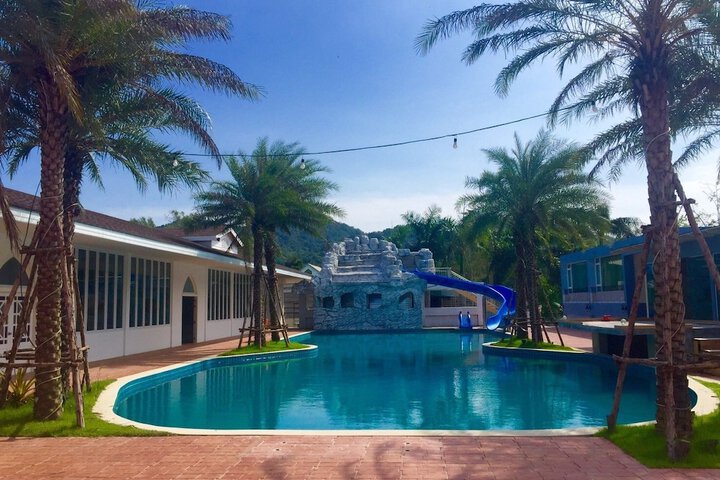 Pool 83 of 112