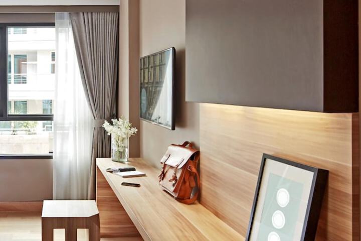 Room 14 of 42