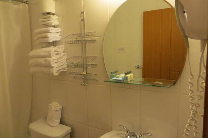 Room 17 of 29