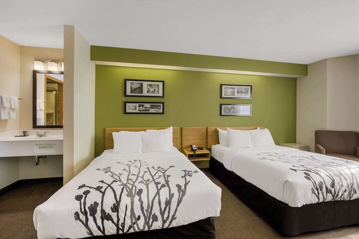 2 Double Beds (5 of 12)