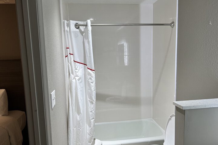 Deluxe 2 Queen Beds (10 of 10)