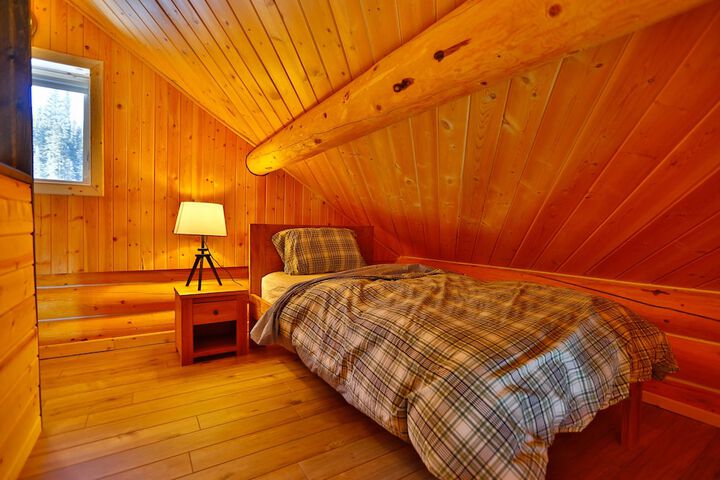 Room 4 of 26