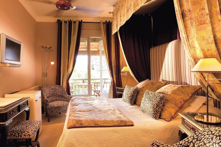 Room 4 of 39