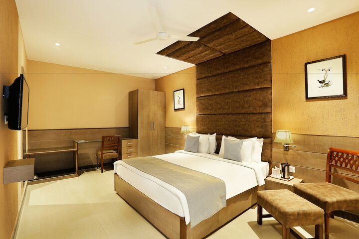 Room 6 of 21