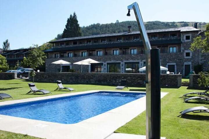 Hotel Bernat De So