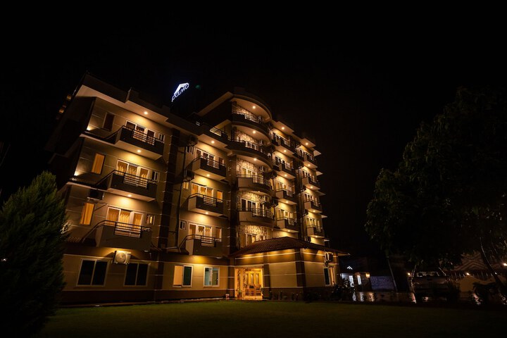 Hotel 90 of 95