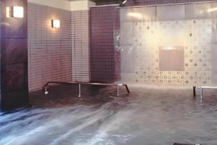 Spa 7 of 20
