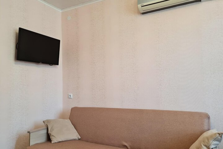Room 42 of 54