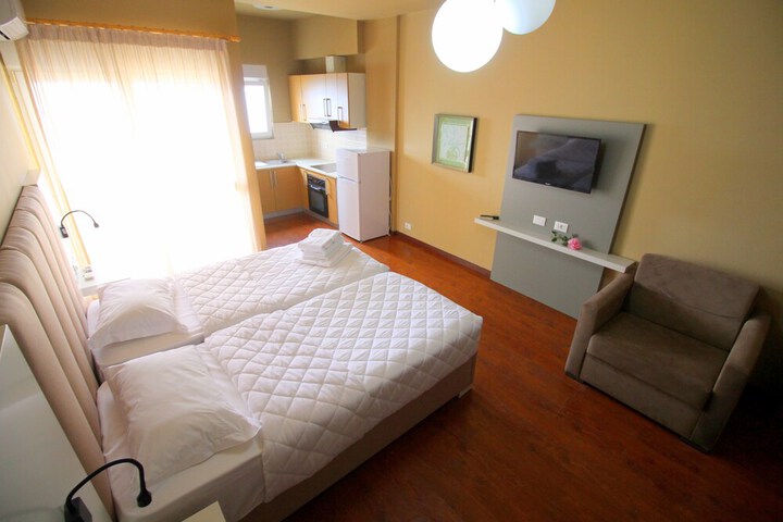 Room 16 of 47