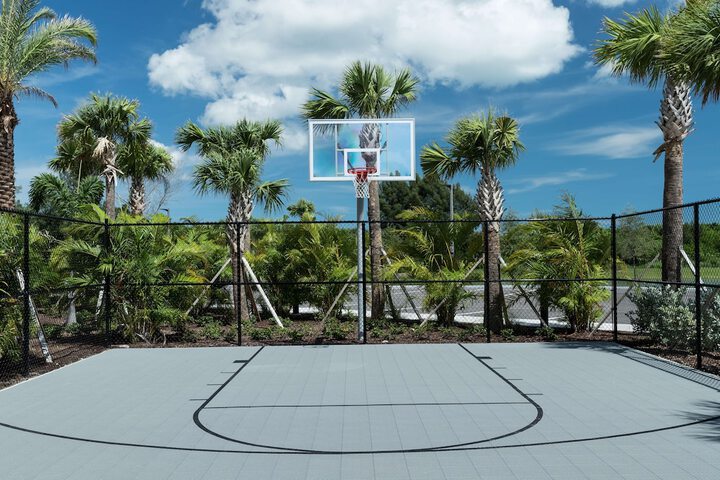 Sport court