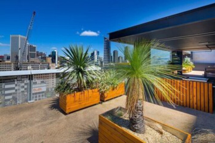 Terrace/Patio 16 of 17