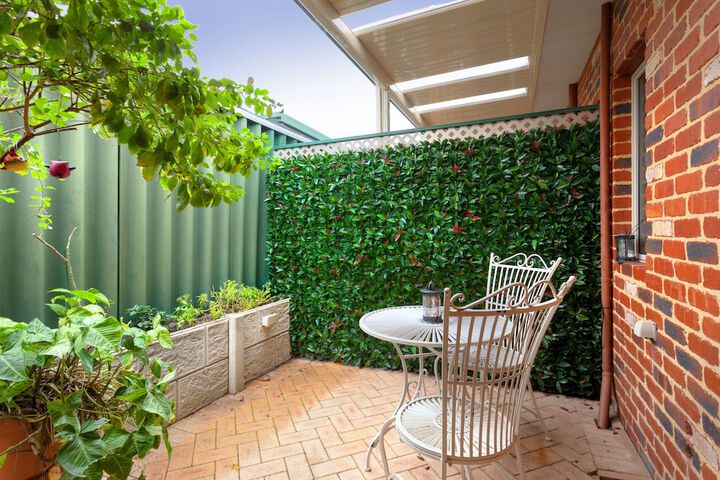 Terrace/Patio 25 of 41