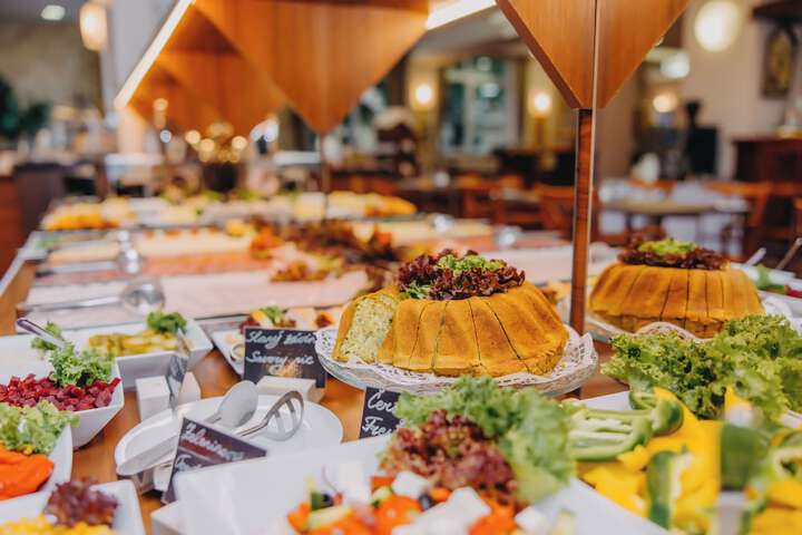 Breakfast buffet