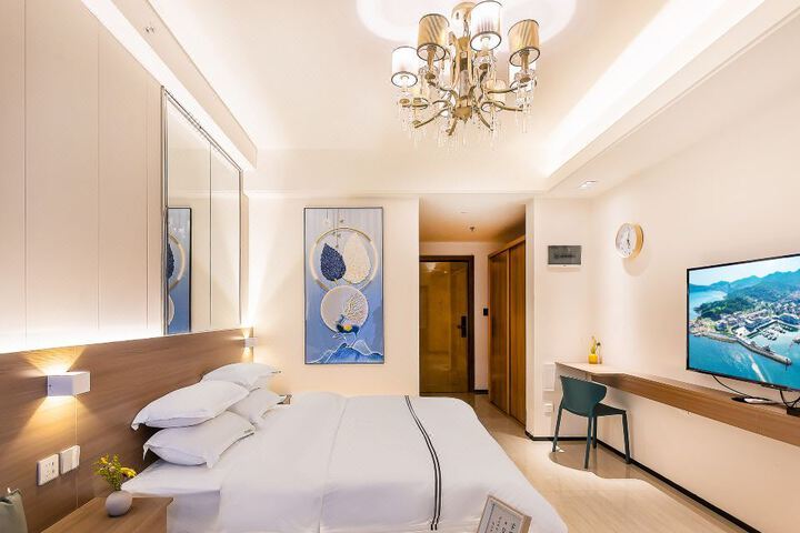 Zhongjian Weihai Hotel