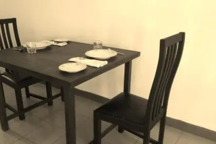 Dining 18 of 18