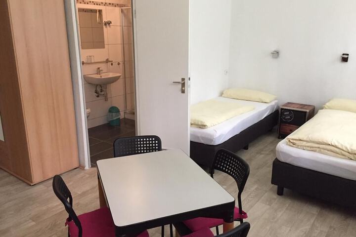 Room 22 of 51
