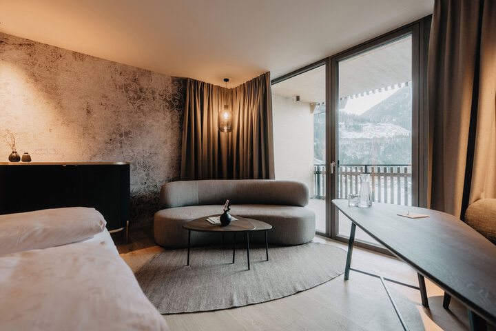 Room 20 of 140