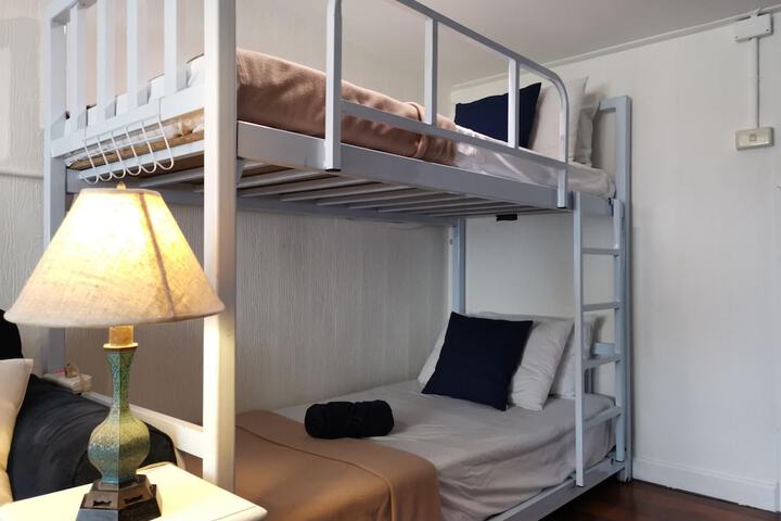 Room 11 of 49