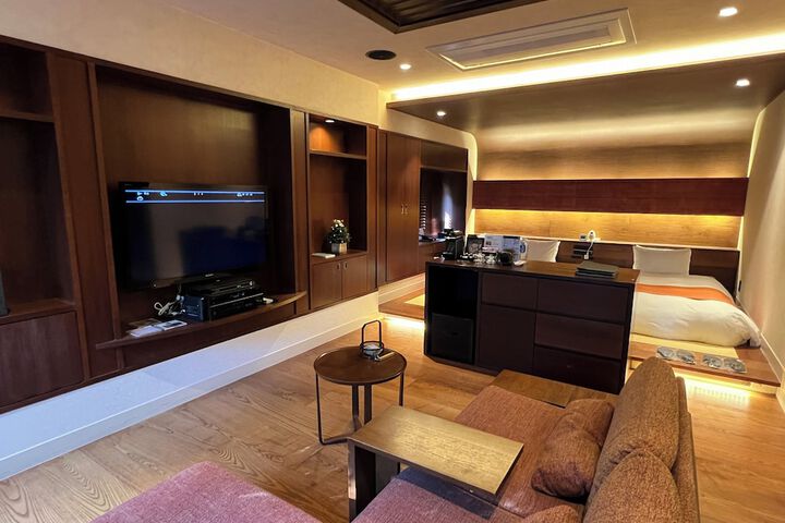Room 25 of 75