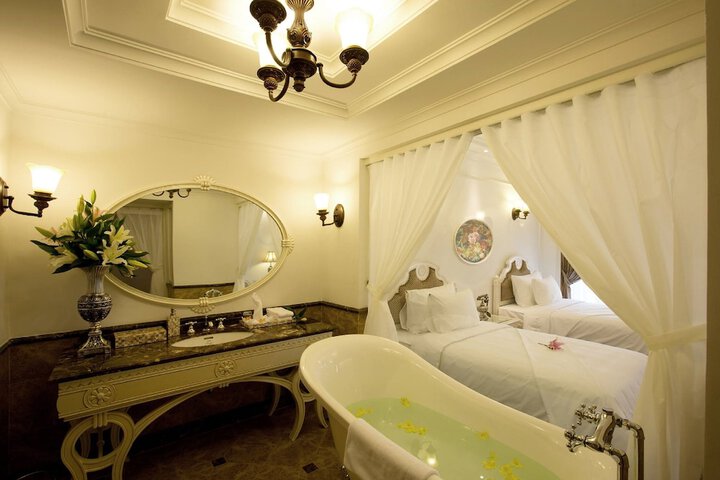 Bathroom Interior Photo