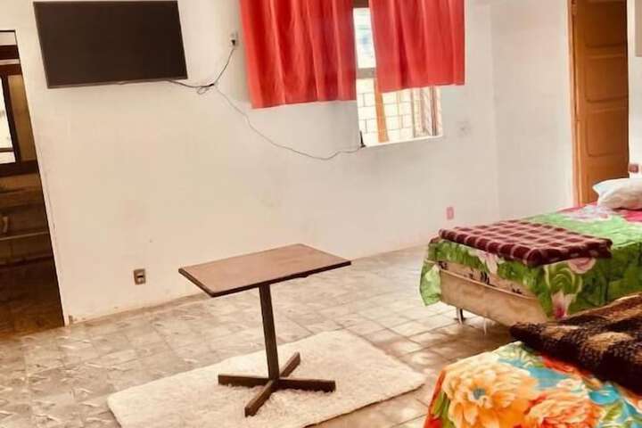 Room 3 of 6