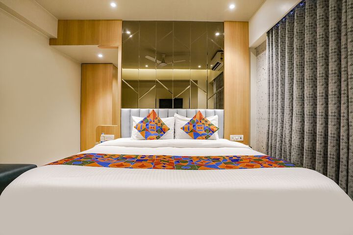 Room 19 of 35