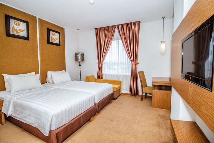 Room 6 of 47