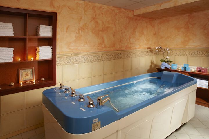 Relaxing Spa