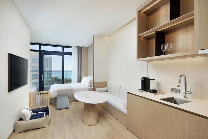 Room 9 of 57