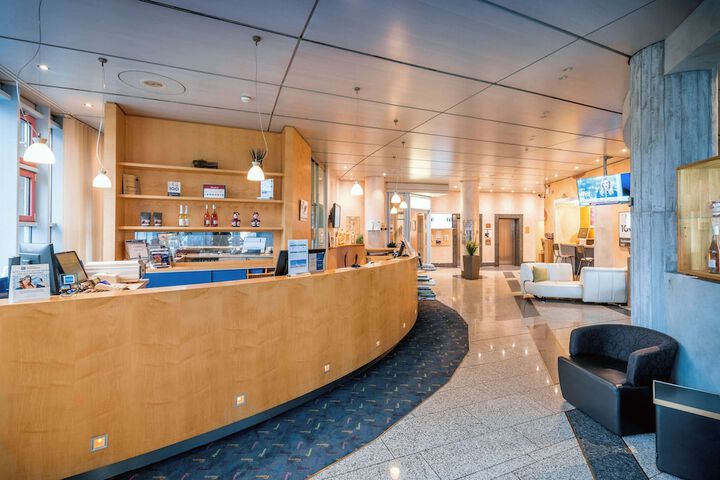 Hotel Lobby