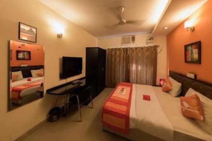 Room 30 of 44