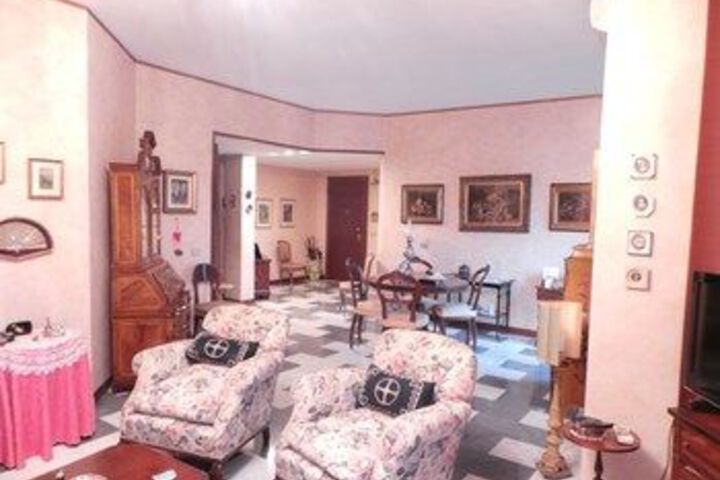 Room 13 of 15
