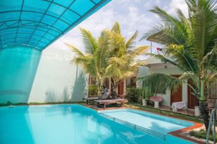 Pool 57 of 66